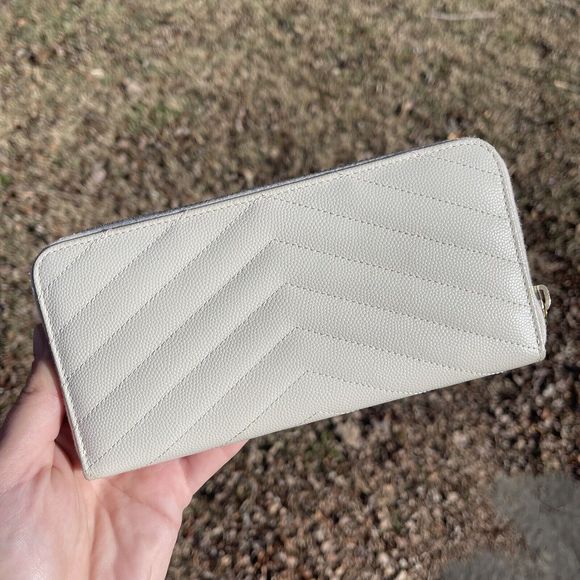 Saint Laurent YSL Cassandre Matelasse Zip Around Wallet Leather White And Gold - Picture 2 of 15